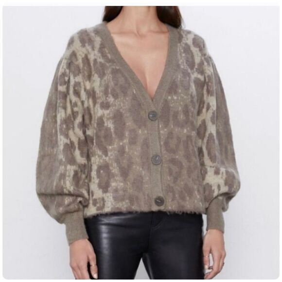 Zara Jacquard Animal Print Brushed Finished Texture Wool Blend Cardigan Small - Picture 1 of 14